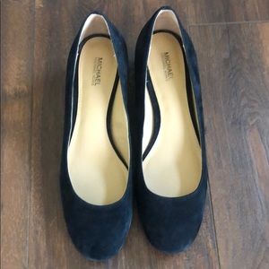 MICHAEL Micheal Kors shoes size 8M.